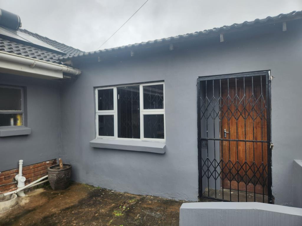 Room to Rent in Manley Street, Amalinda |Convenient |Secure Parking