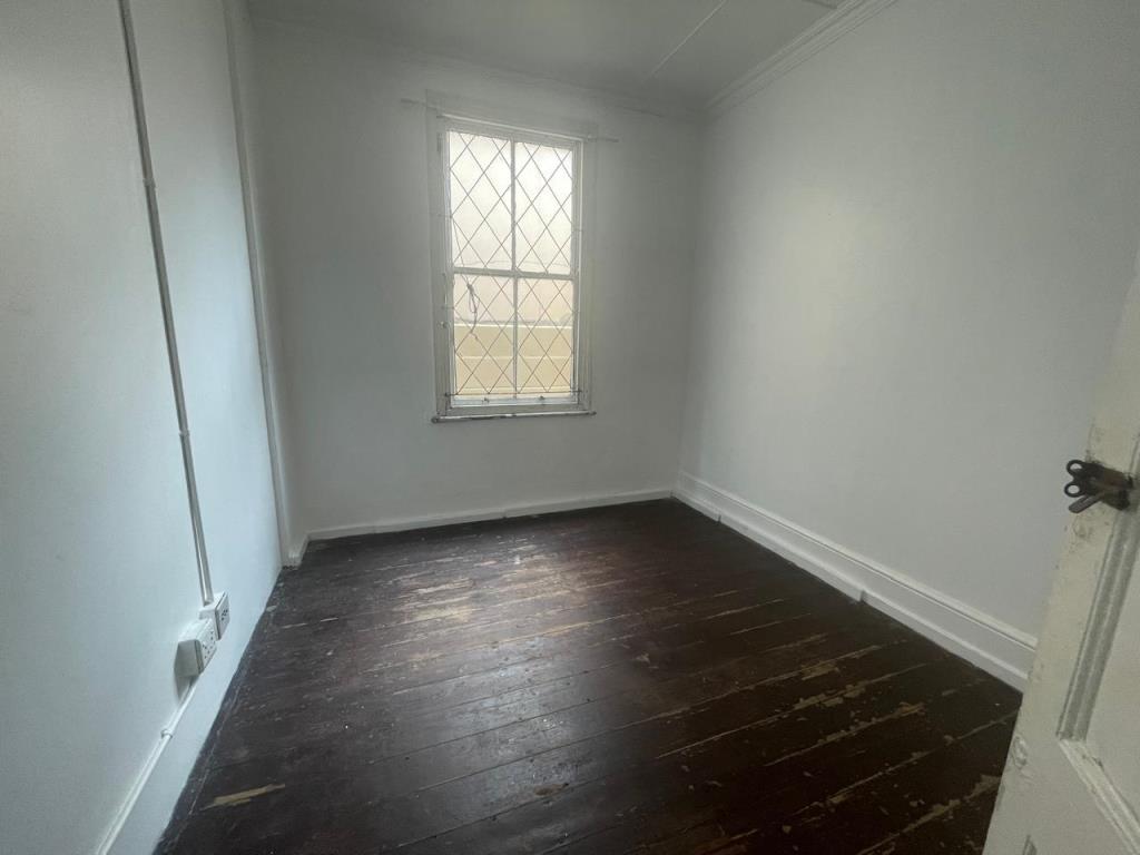 Affordable rooms in Browning Street, Quigney