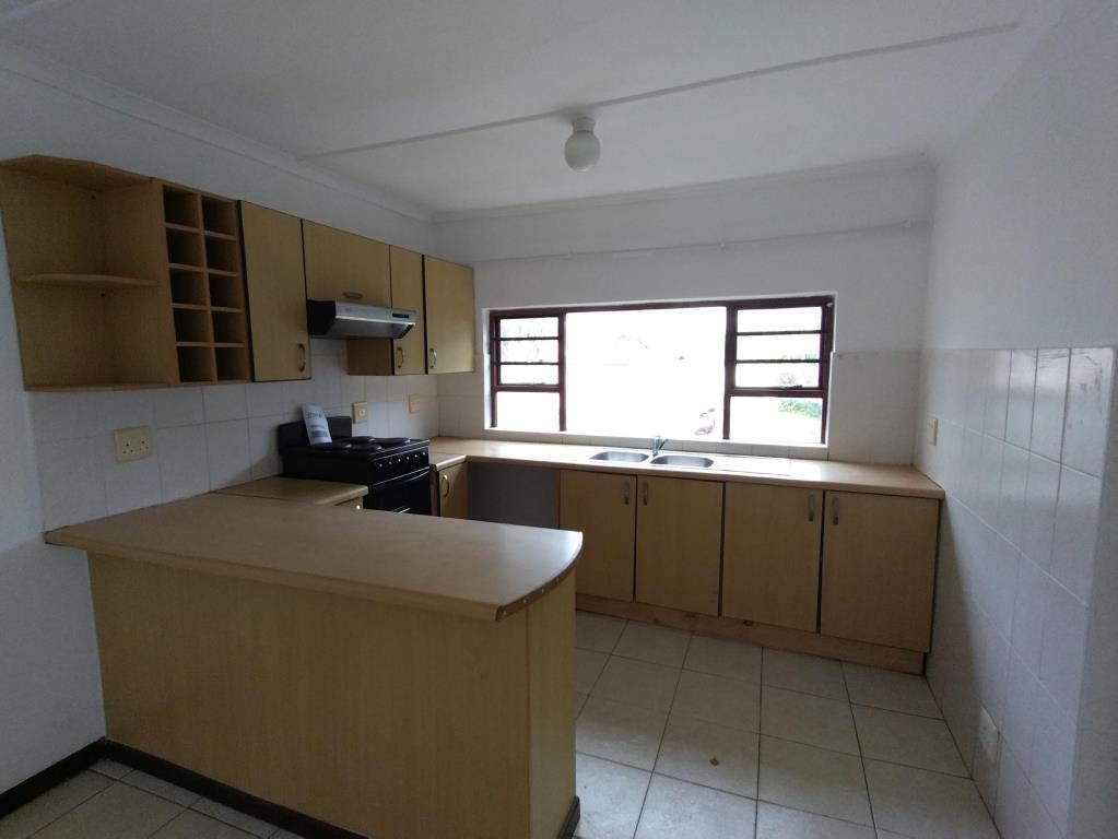Fantastic one-bedroom flat to rent in Tottenham Road, Baysville