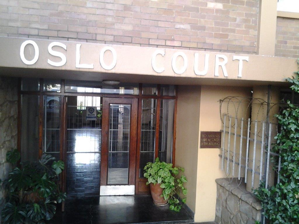 Two Bedroom at Oslo Court in the heart of Morningside 