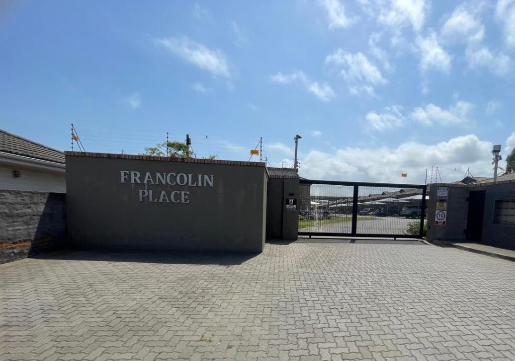 2 BR Townhouse For Rent in Francolin Place, Gonubie