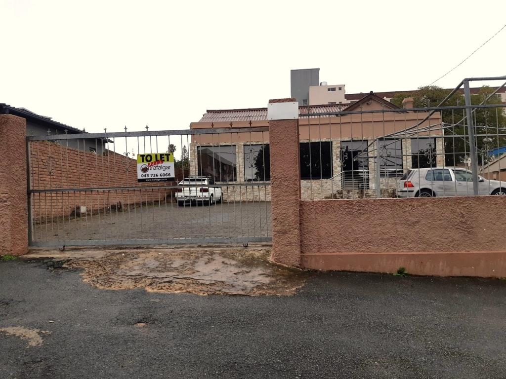 Room For Rent in St Peter's Road, Southernwood